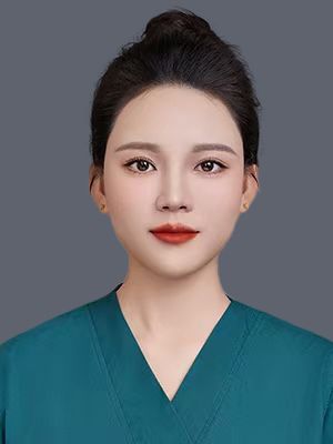 王飒