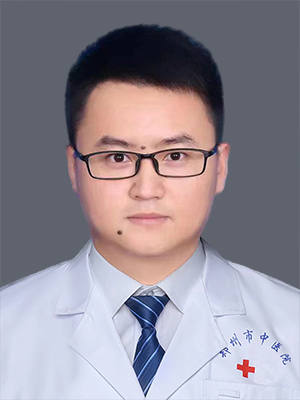 万超