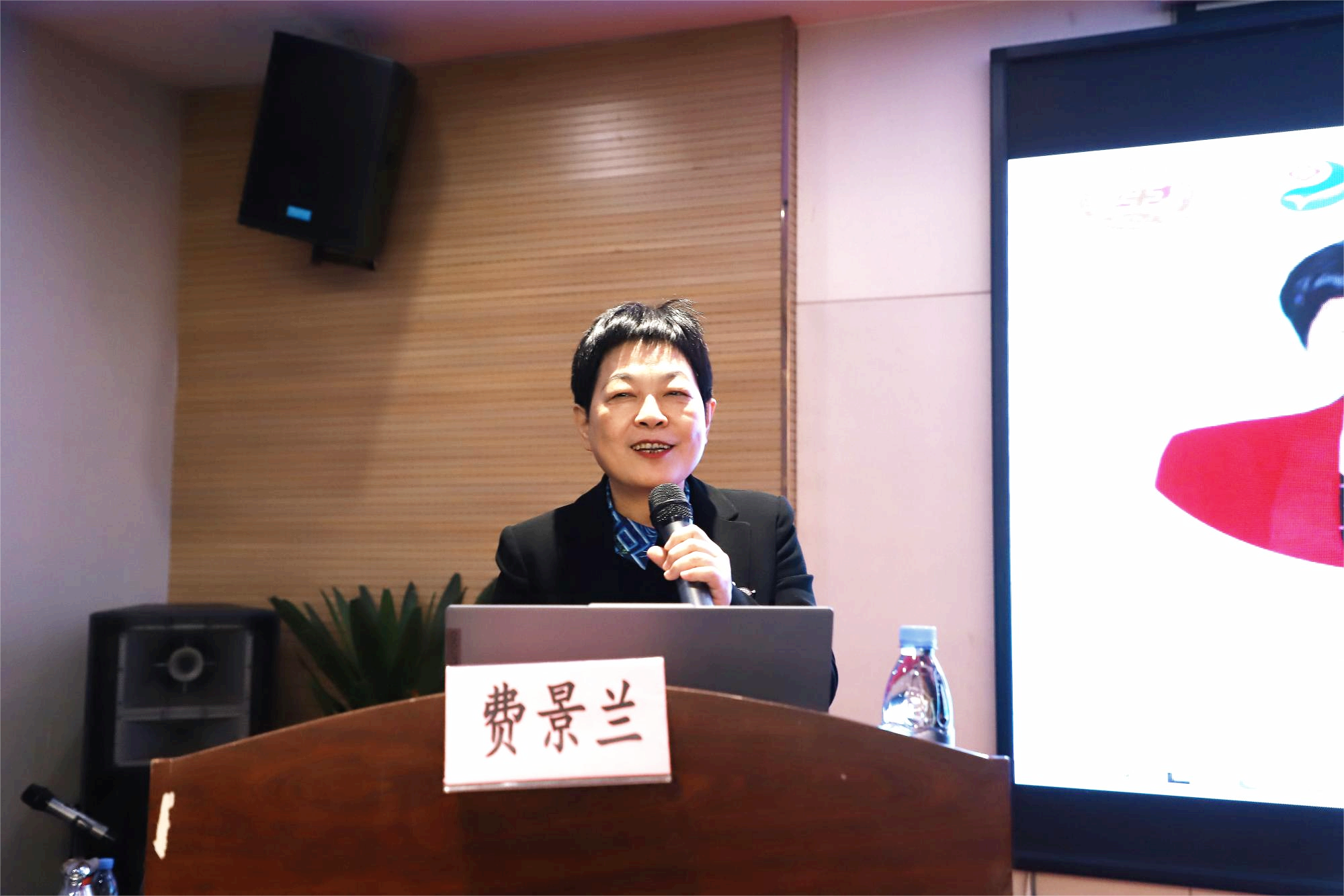 微信图片_2025-11-21_103646_598.png 微信图片_2025-11-21_103646_598.png